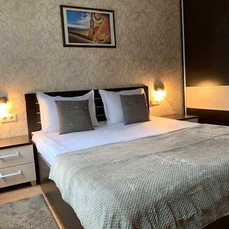 Gm Royal Plaza Aparthotel Μπόροβετς Εξωτερικό φωτογραφία